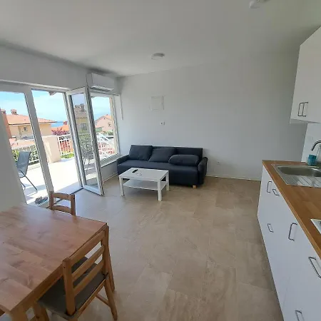 Pronavtik Apartman *