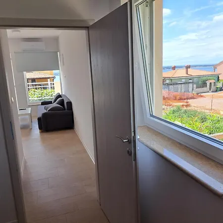 Pronavtik Apartment *