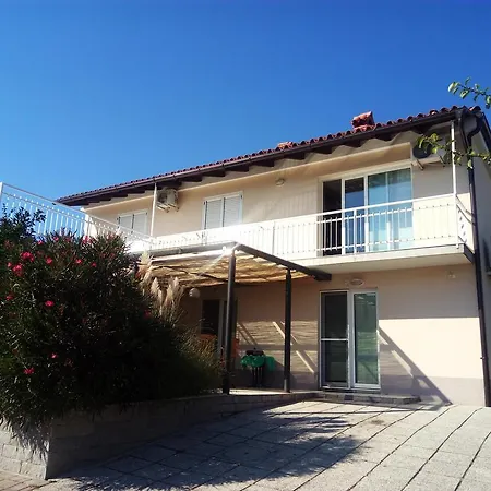 Apartman Pronavtik *